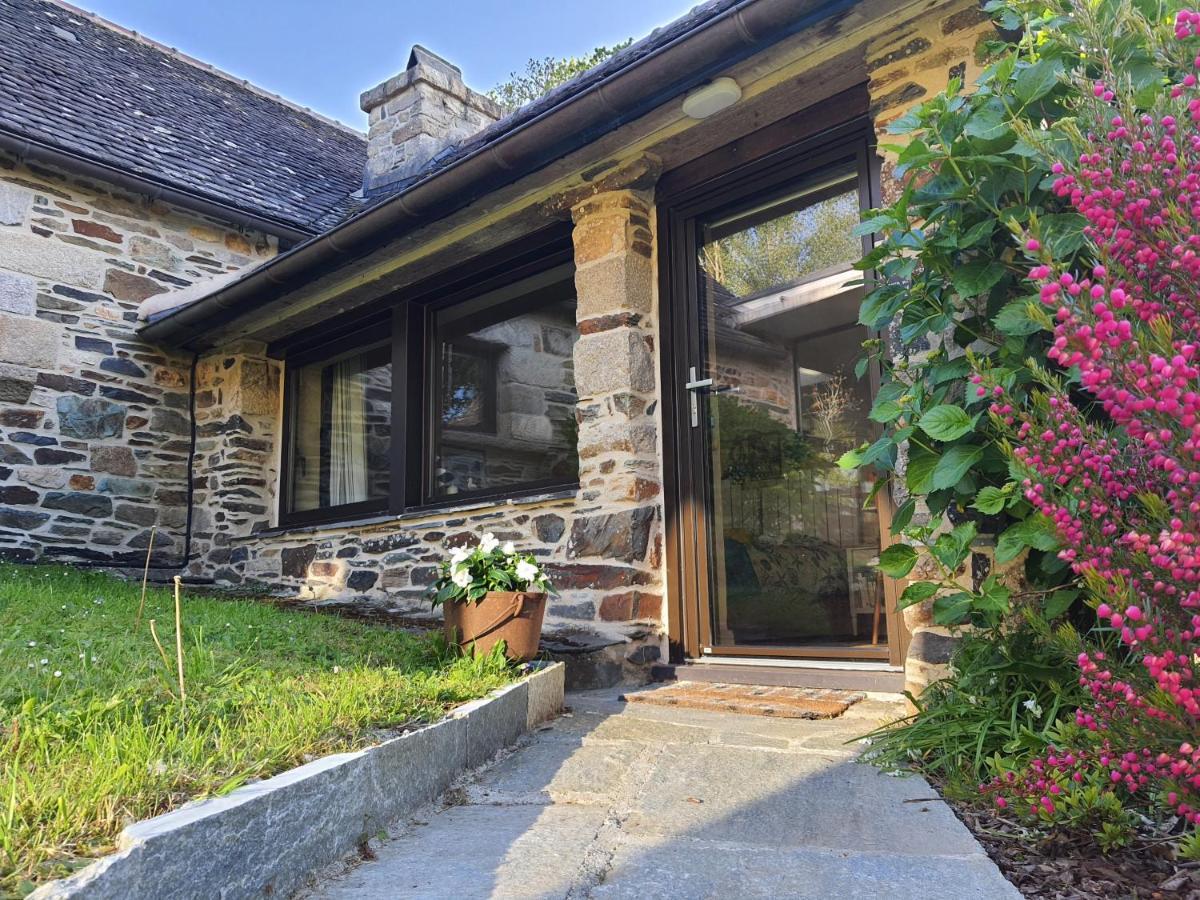 Ty La Source Bed & Breakfast Plestin-les-Grèves Екстериор снимка